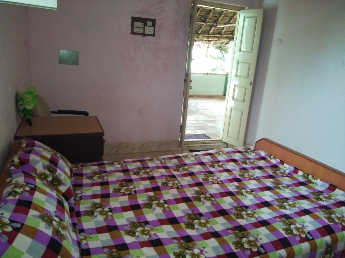Anbu Ramana Guest House Tiruvannāmalai Eksteriør billede