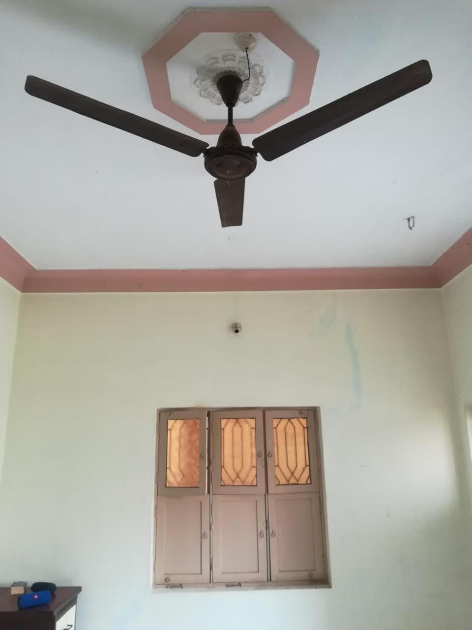 Anbu Ramana Guest House Tiruvannāmalai Eksteriør billede